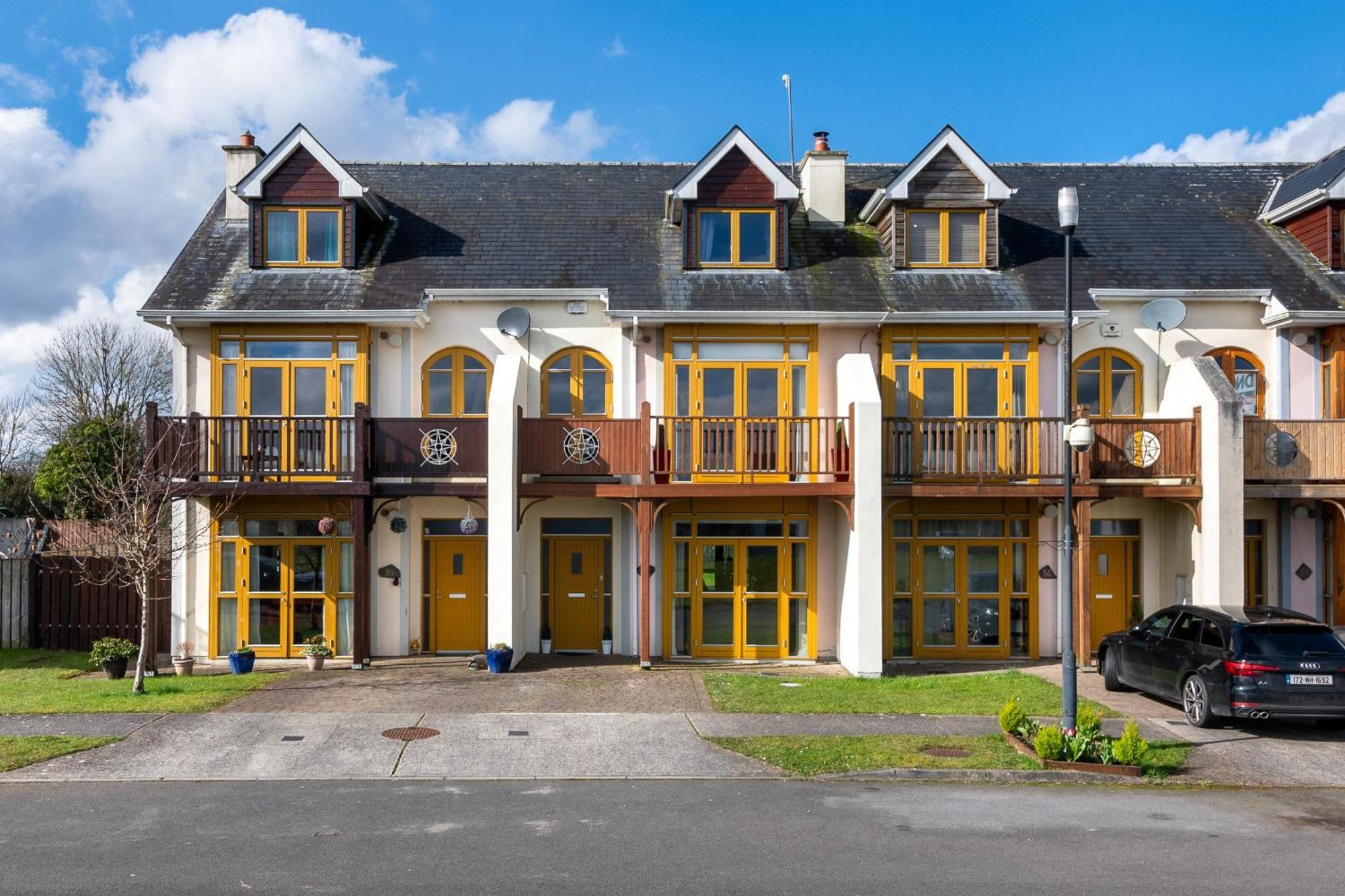 Shannonside - Stylish 5 Bed Marina Home & 40Ft Mooring Termonbarry Eksteriør billede